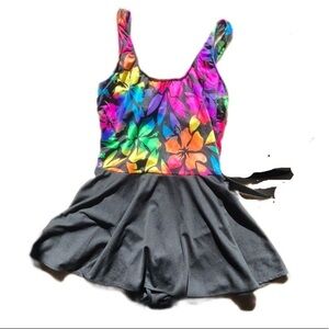 Vintage swimsuit  Sea Fair women’s size 13/14 one piece vibrant colorful